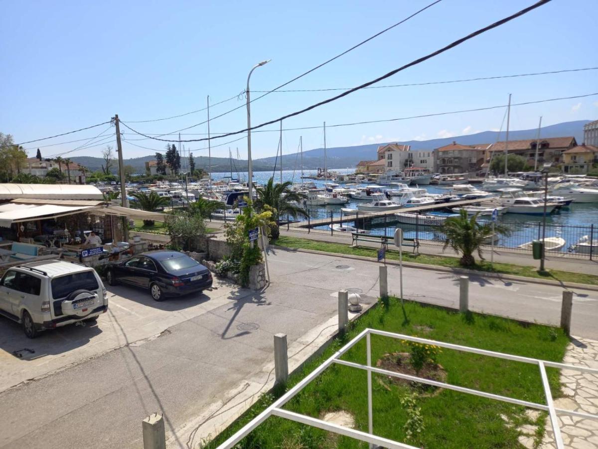 Old Marine House Apartment Tivat Exterior photo