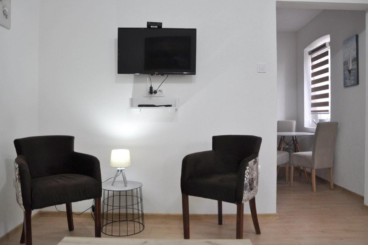 Old Marine House Apartment Tivat Exterior photo